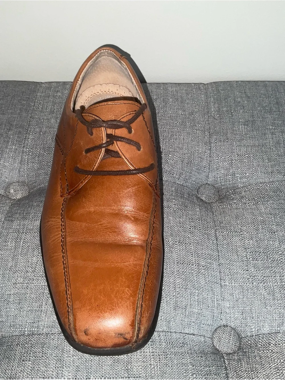 Florsheim Dress Shoes for Boys in Cognac color and SZ 3